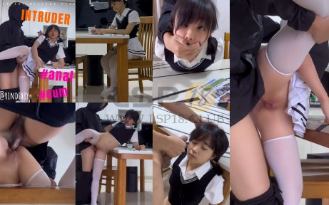 清纯白丝JK小妹在家学习被入室强干，大肉棒捅进娇嫩菊花抽插，小妹被颜射后一脸懵